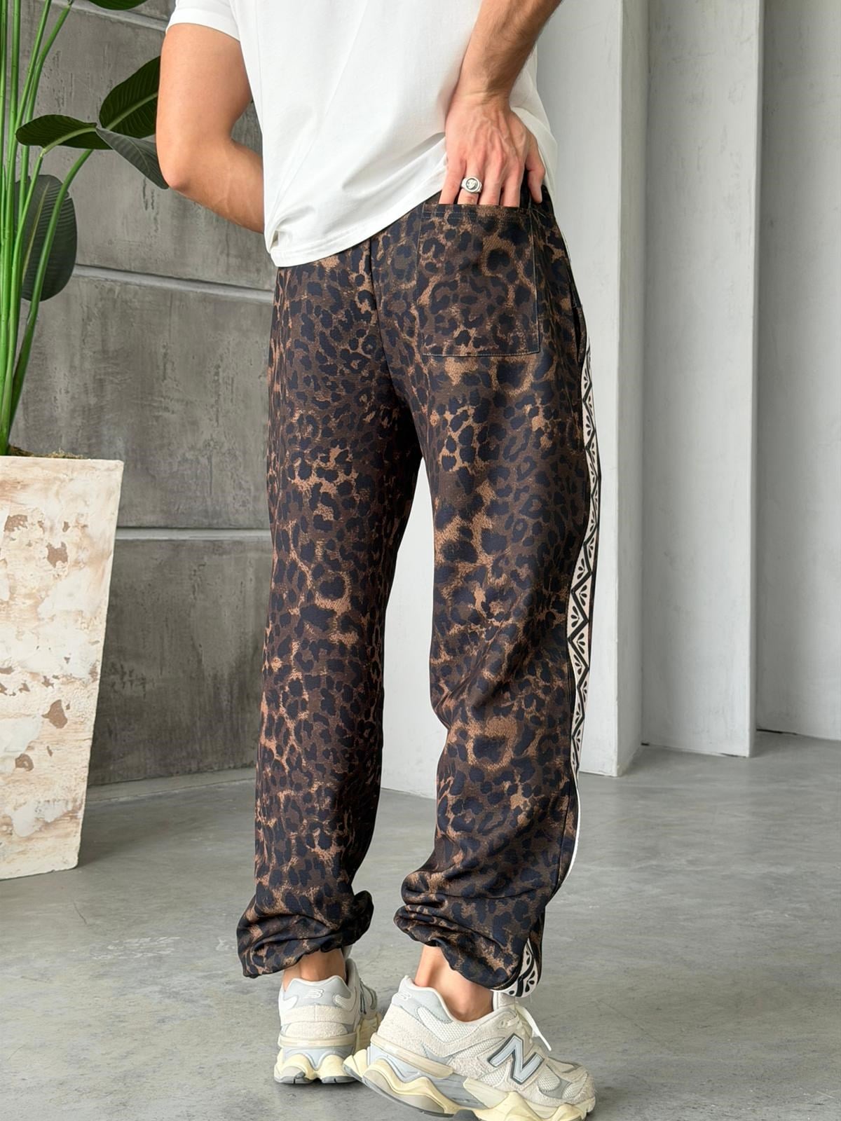 LEO JOGGER