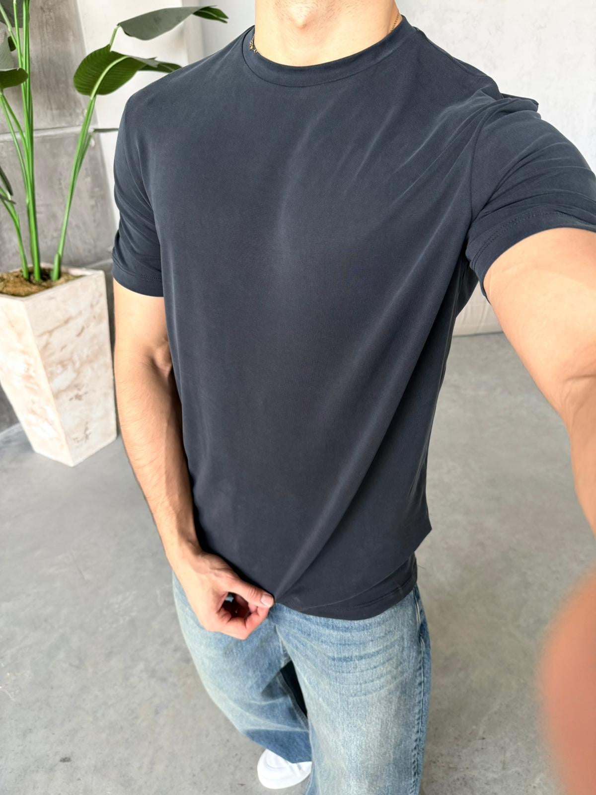 T-shirt Regular - Black | TST.0001