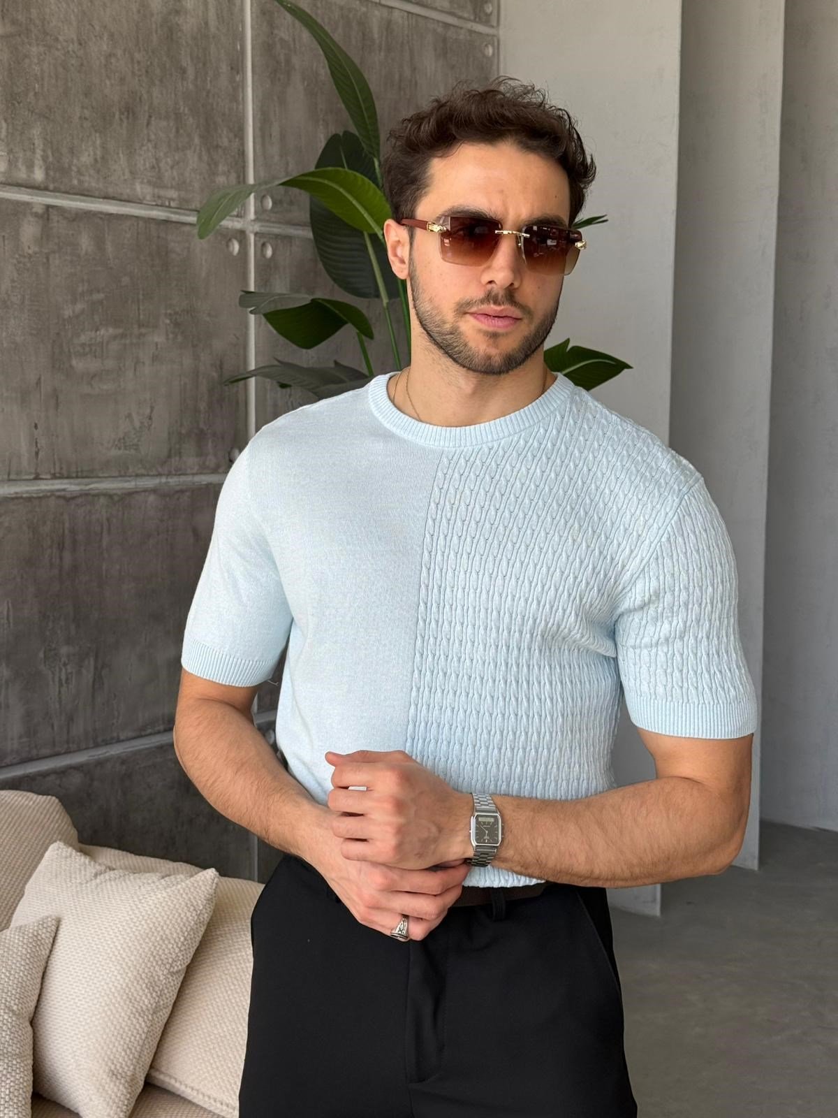 Contrast Knit  T – Baby Blue