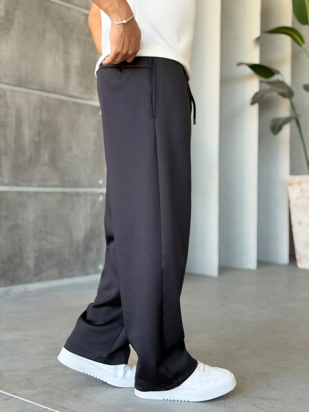 Scuba Baggy Tracksuit - Black