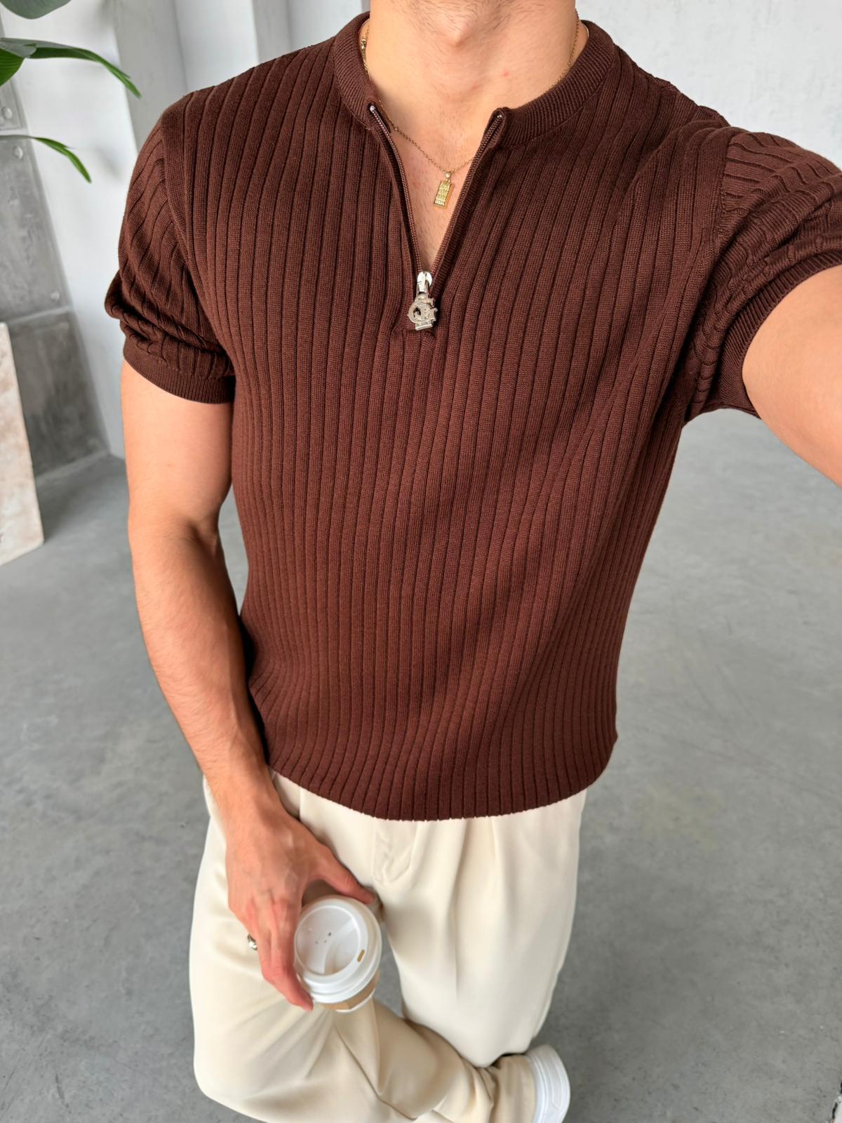 Zip Collar Sweater – Brown | TST.08