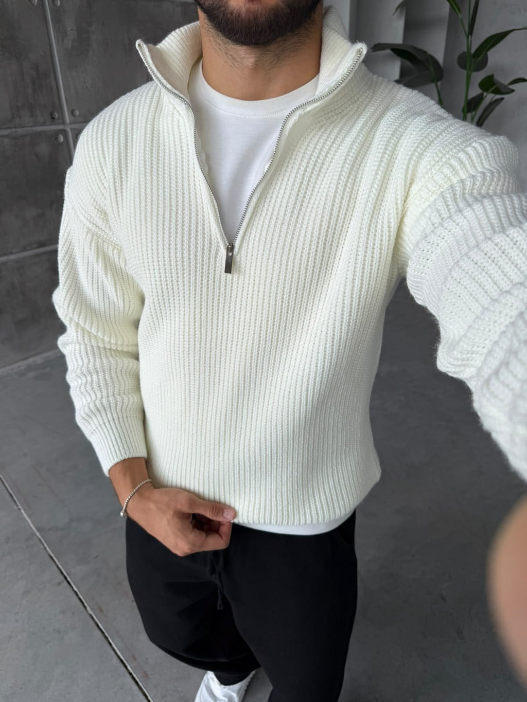 Half-Zip Ribbed Knit Sweater - Ecru